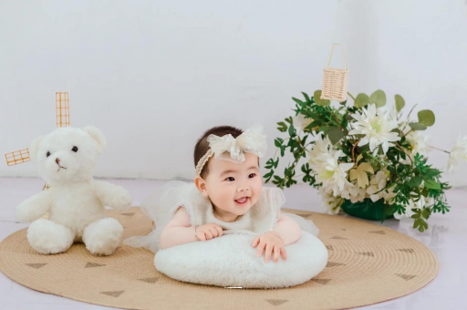 瑞安宝宝多大攒肚